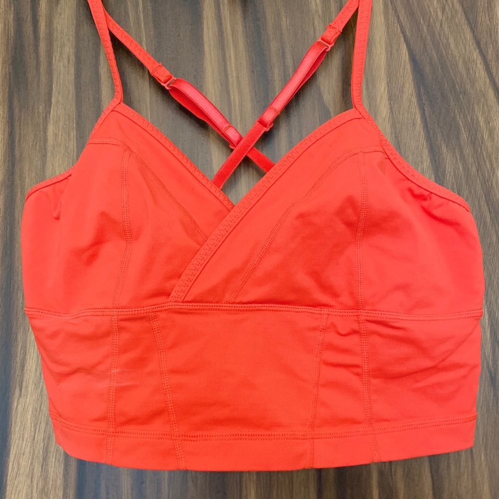 Lulemon Cross Strap Yoga Bra